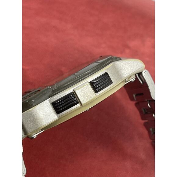 Casio A-V3 LCD digital voice recorder watch 1589 Runs Working Vintage - Picture 8 of 14